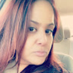 Meet your Posher, Roxana